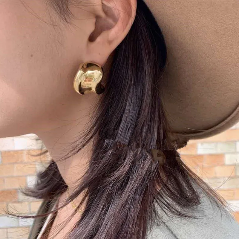 

Корейские модные большие металлические серьги-гвоздики в японском стиле золотого и серебряного цвета для женщин Элегантные Подвески