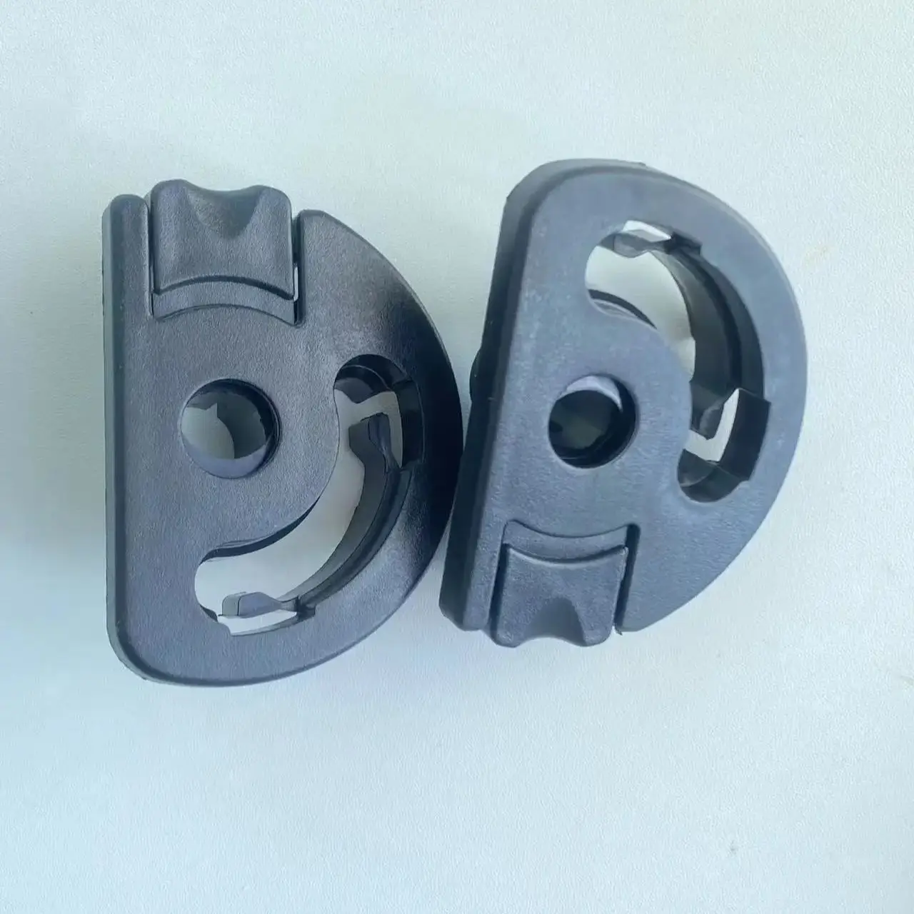 Support Fixation Accoudoir Gauche Pour PEUGEOT 307 PARTNER