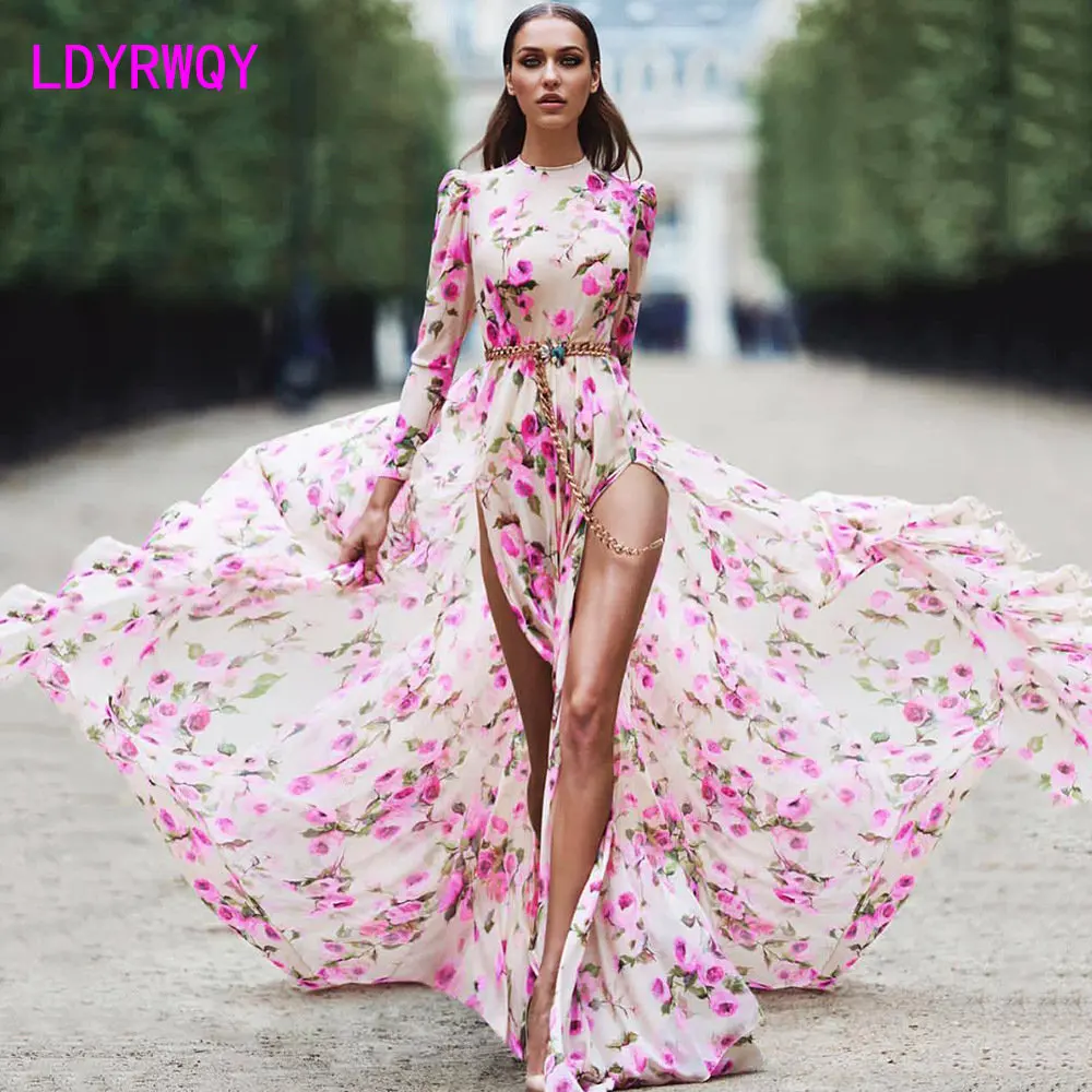 

2023 new European and American printed dress with large hem and slit fashion beach