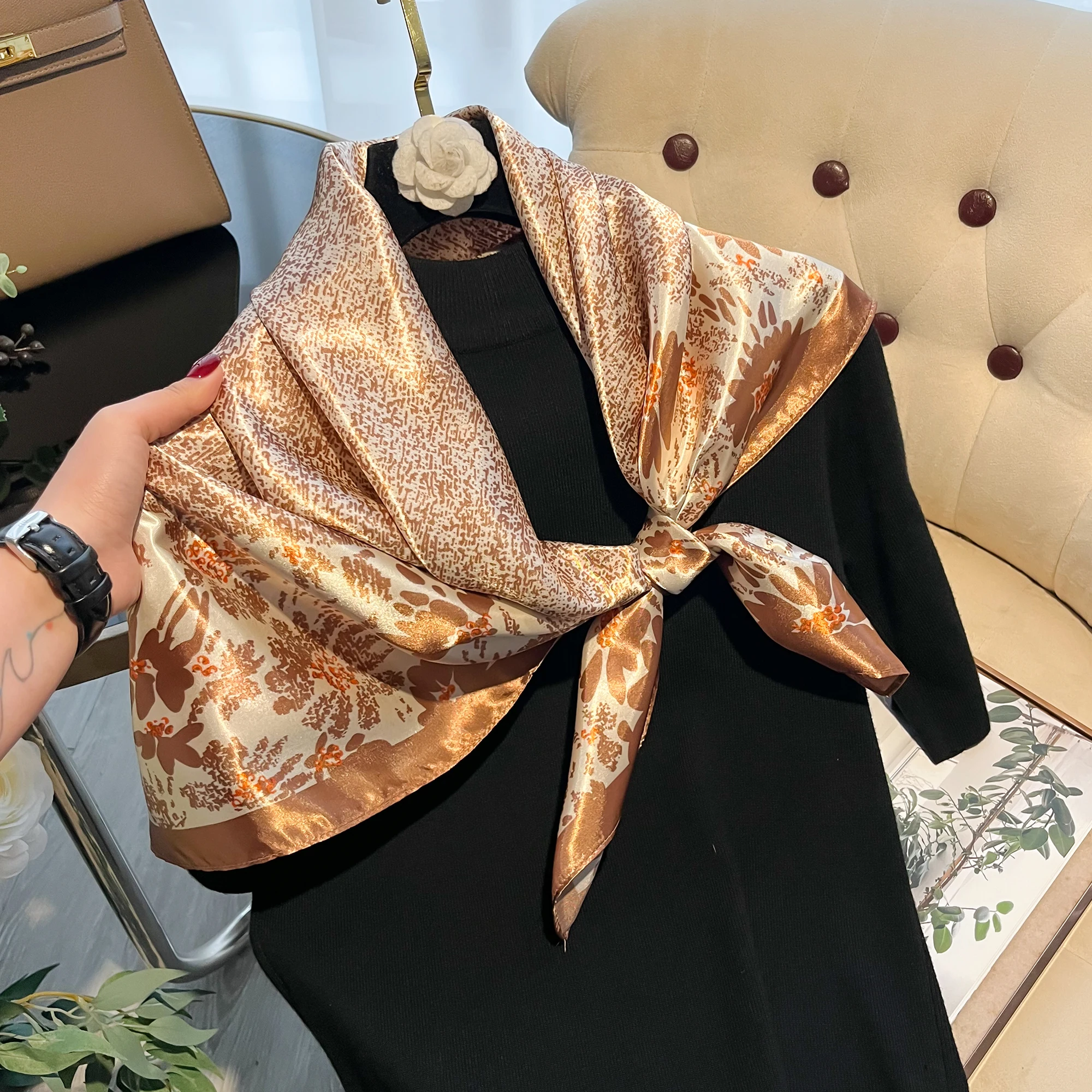 New Luxury Brand 90*90cm Silk Satin Square Scarf Women Hijab Bandana Headband Ladies Shawls Bag Wrap Muffler Neckerchief Foulard