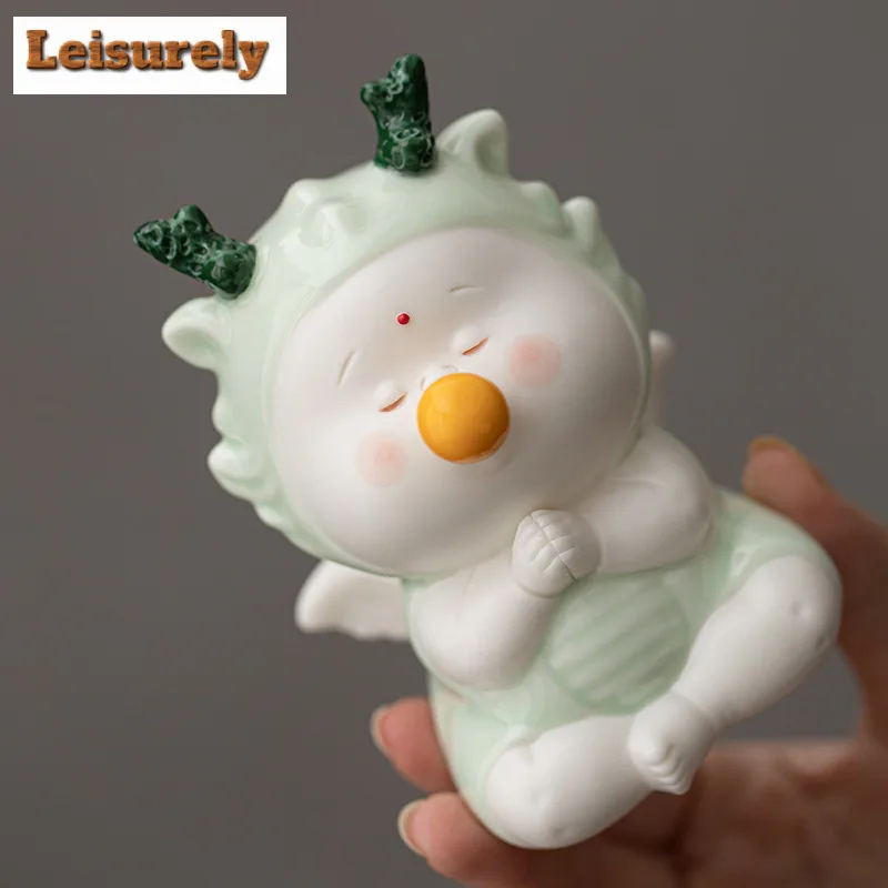 Meditation Dragon With Gold-stamped Fabric Cushion Tea Pet Traditional Tea Games Tea Figurine Play Toys Tea Statue Ornaments