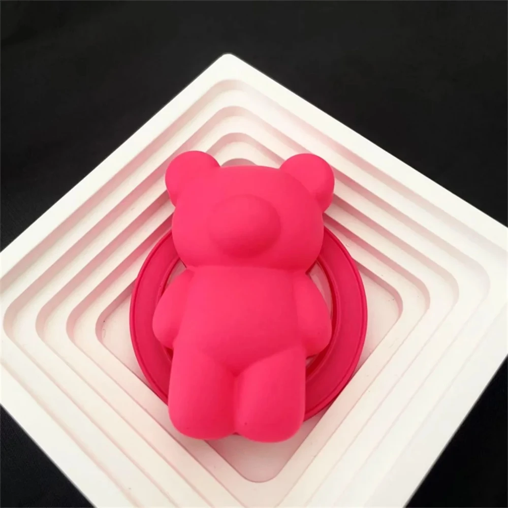 Chic 3D Silver Bear Magnetic Phone Holder & Stand - Matte Finish