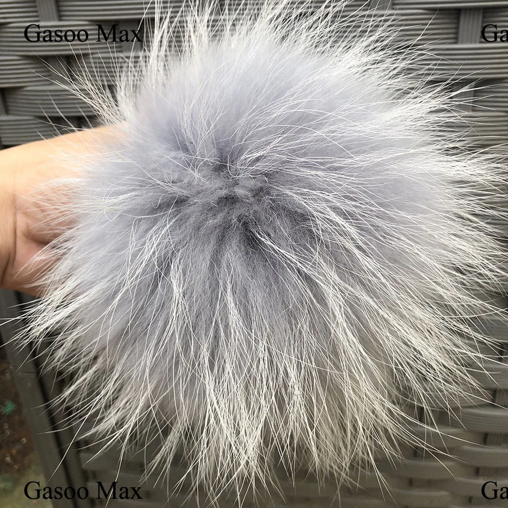 6'' inch Red Colored Natural Fur Pompom For Winter knitted Hats