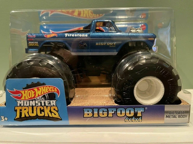  Hot Wheels Monster Trucks Demo Derby, 1:24 Scale Kids