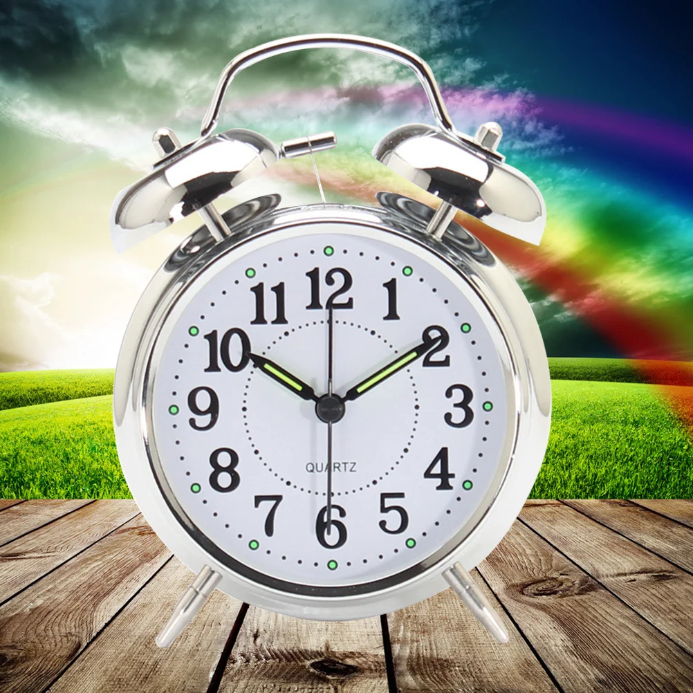 

Round Little Alarm Clock Three-dimensional Digital Alarm Clock Time Reminder for Home School (Silver)