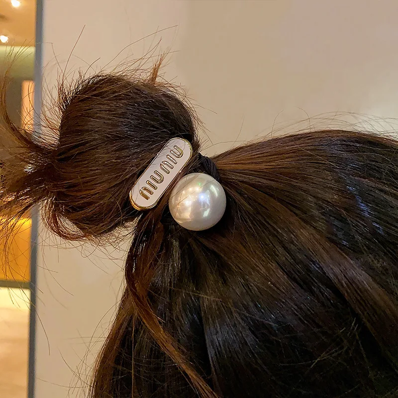 3 Colors Alloy Letters Hair Ties Large Pearl Elastic Rope Hair Bands For Girls Hair Bows Hair Accessories Woman Headwear