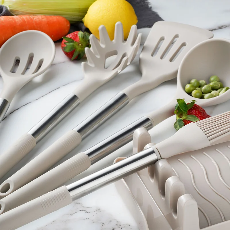 13 Silicone kitchen utensils, nonstick cookware sets, cookware spatulas, blenders, shovels, stainless steel handles, kitchen too