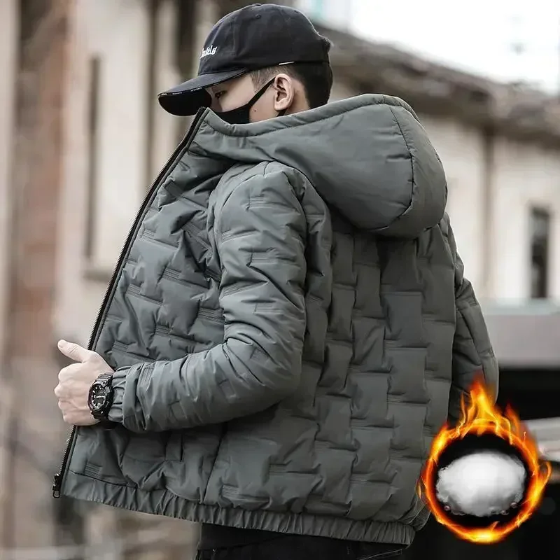 

UETEEY 2023 Winter Fashion Parkas Cotton Padded Jacket Men Bomber Windbreaker Outdoor Casual Hooded Coat Thicken Warm Male Coats