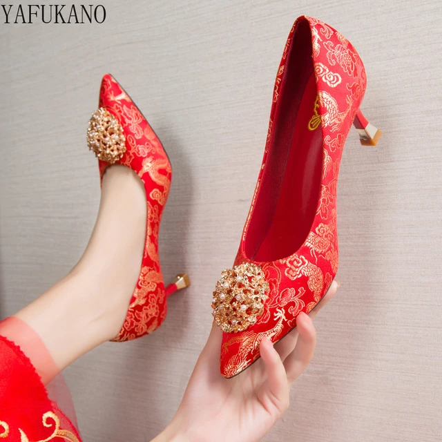 Women Pumps Fashion L''v'ss Shoes Women Wedding Shoes - China
