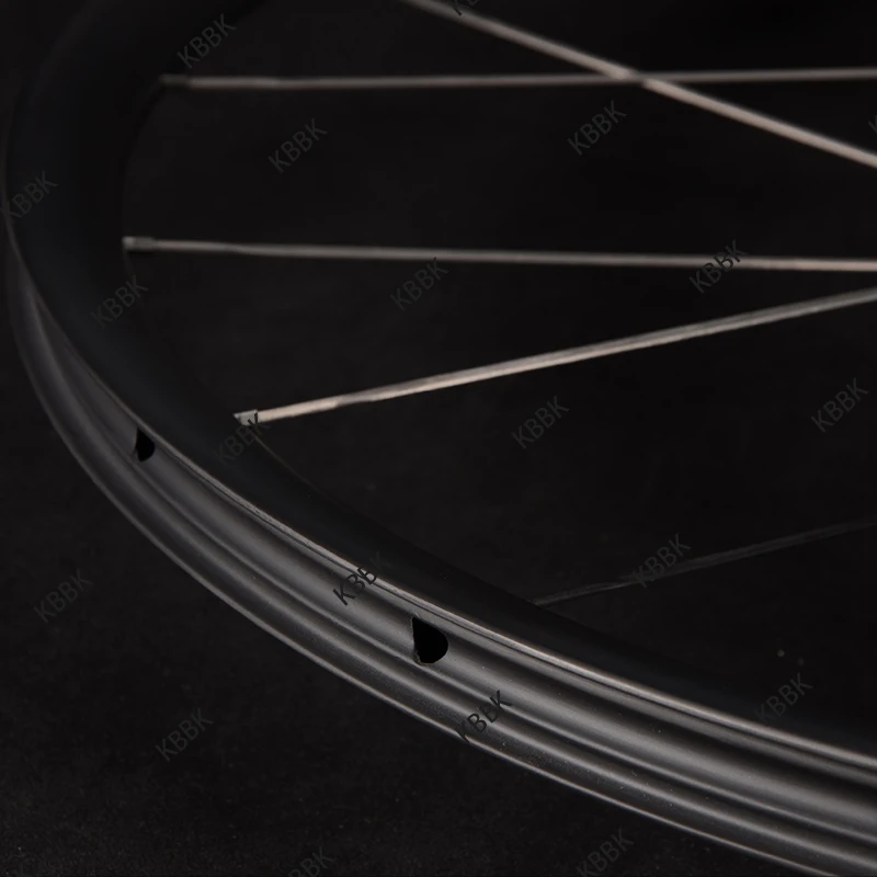 Carbon Spokes Wheelset Carbon Wheels 700C Road Bicycle Rims Ratchet System 36T Hub Spokes 1060g