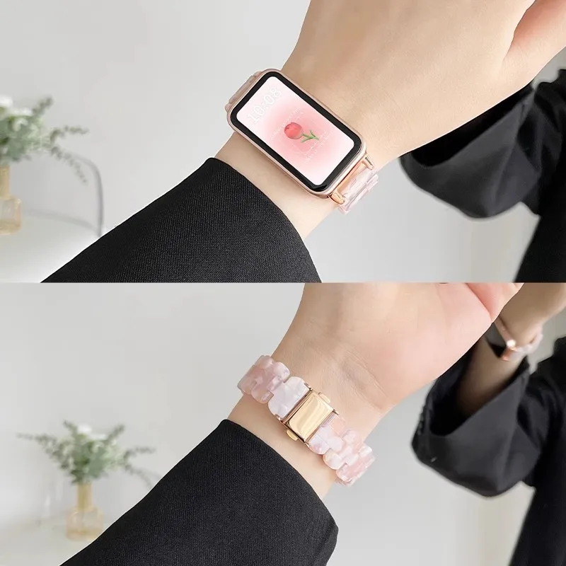 Elegant Resin Strap for Smartwatch - Sporty Women's Wristband Bracelet