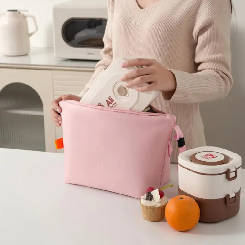 Portable Insulated Lunch Bag with Aluminum Foil Lining for Food Storage and Picnics
