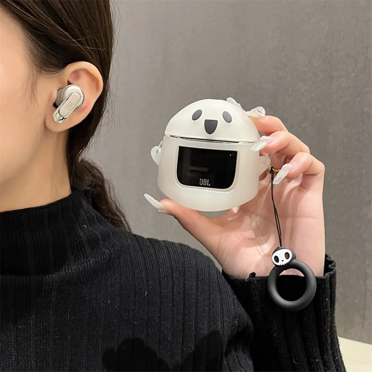 3D Ghost Silicone Earphone Case - Fun, Shockproof Protective Cover with Ring