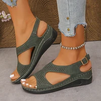Nouvelles sandales compensées pour femmes, design tendance, respirantes, confortables et pratiques, pour l'été et les occasions décontractées 4