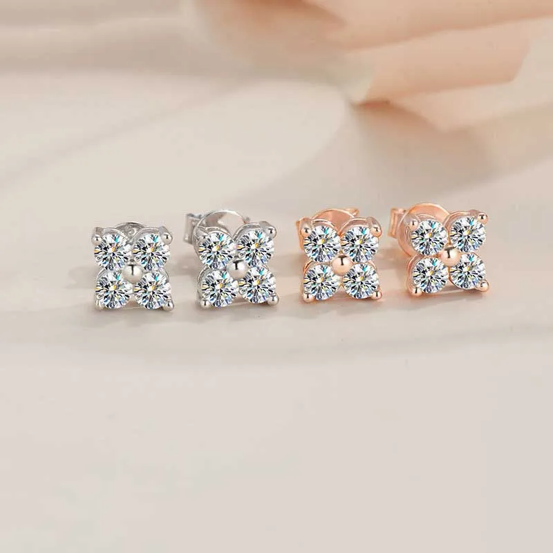

0.8ct Clover Moissanite Stud Earrings Women 925 Sterling Silver Flower Moissanite Ear Studs Pass Diamond Tester Rose Gold Plated
