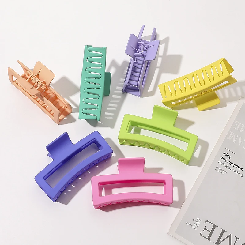 Рисунок 5 - Новинка 13 см матовые большие заколки