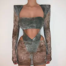 

2022 Spring Ladies Bodysuit New Wrap Chest Hollow Out Long Sleeve Bodysuit Short Skirt Print Suit Women's Clothing