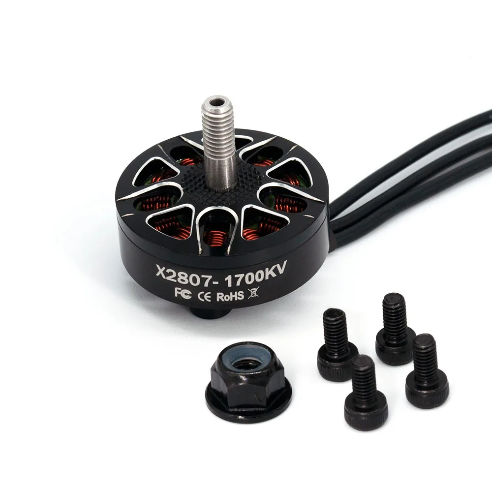 Les quatre moteurs X2807 1300KV alignés, prêts à équiper un drone FPV 7 pouces.