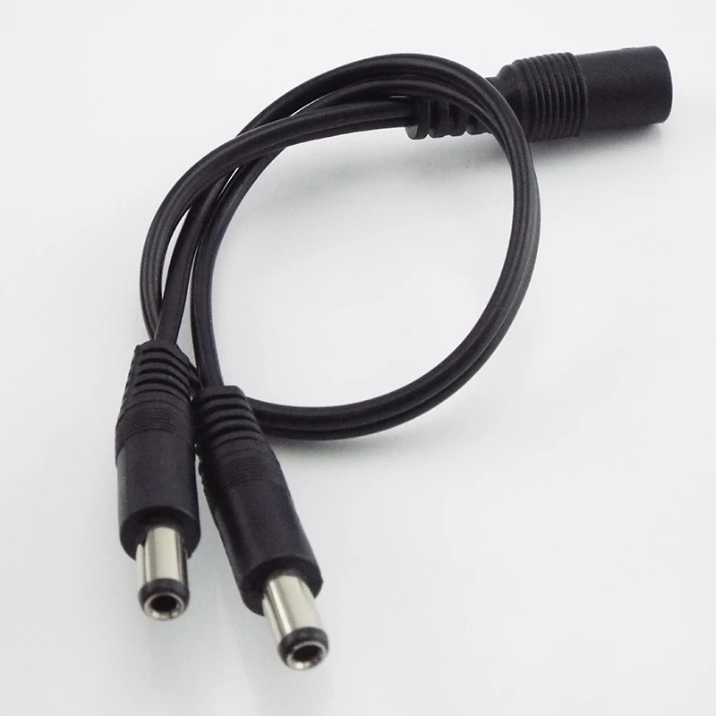 Câble répartiteur d'alimentation pour caméra CCTV, accessoires DVR de sécurité, bande lumineuse LED, DC 1 femelle à 2 mâles, 2.1x5.5mm