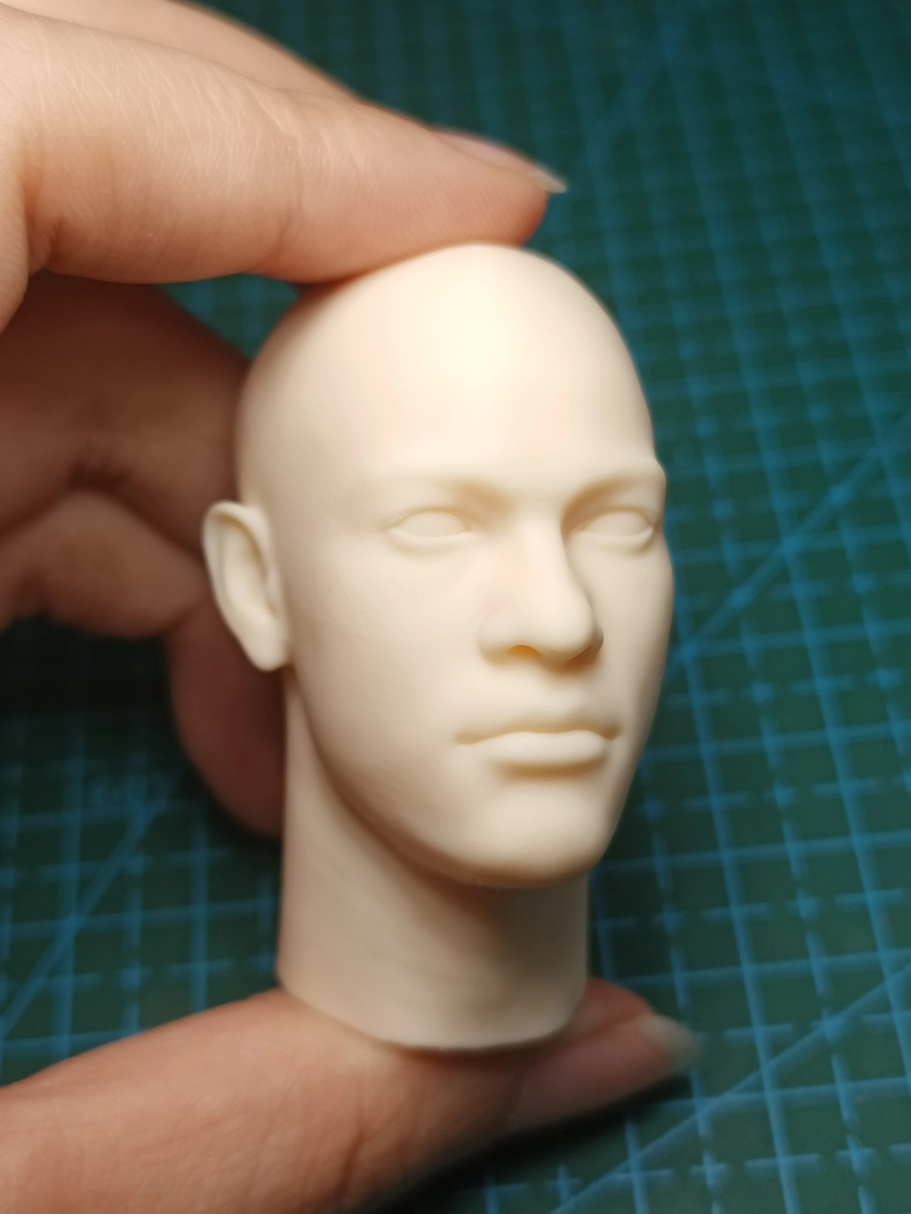 

Brazilian Football Players Head Carving Star Bald Doll Unpainted 1/6 Scale Male Soldier Model For 12Inch Action Figure Figure