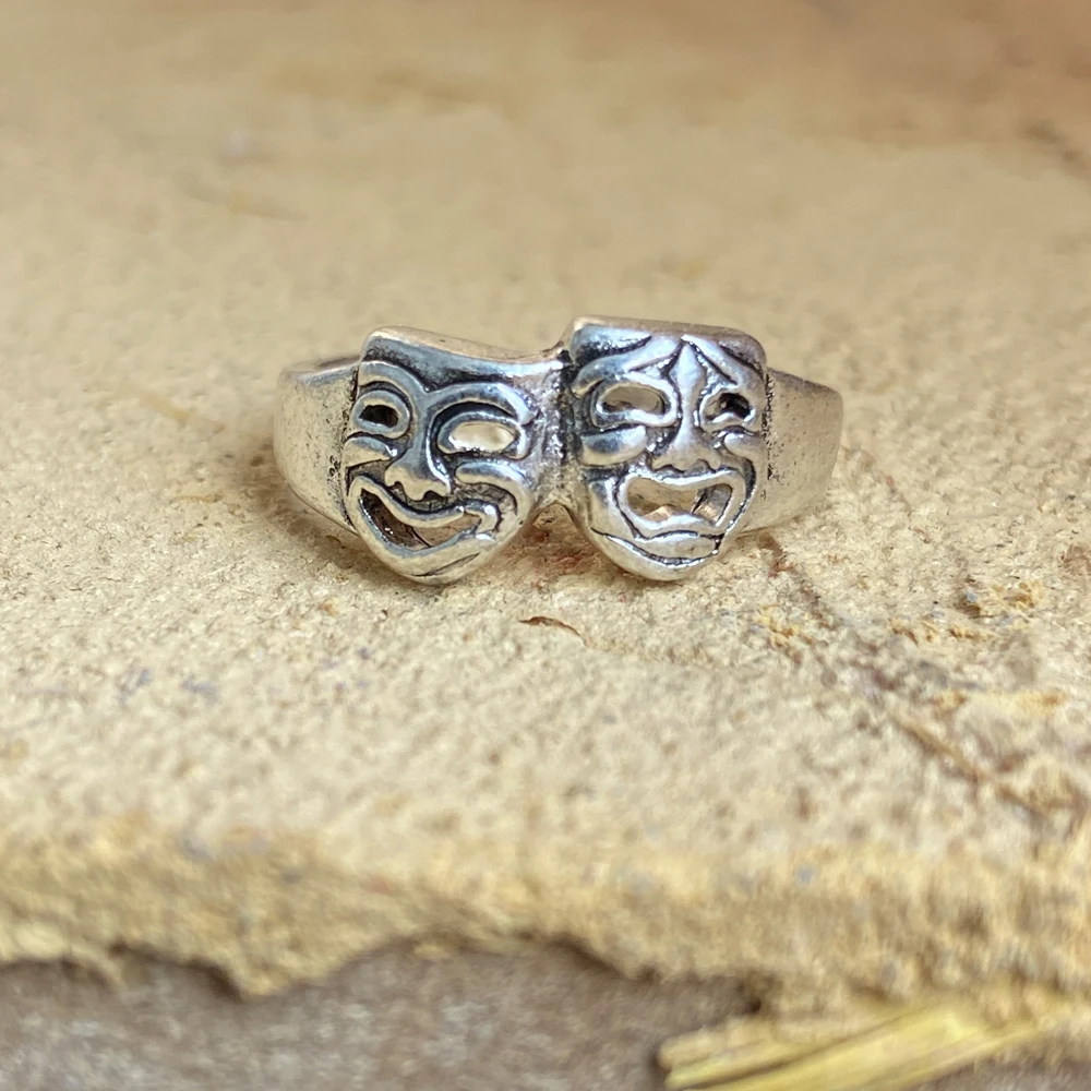Punk Gothic Heart Ring Set for Women Black Dice Vintage Spades Ace Silver Plated Retro Rhinestone Charm Billiards Finger Jewelry 