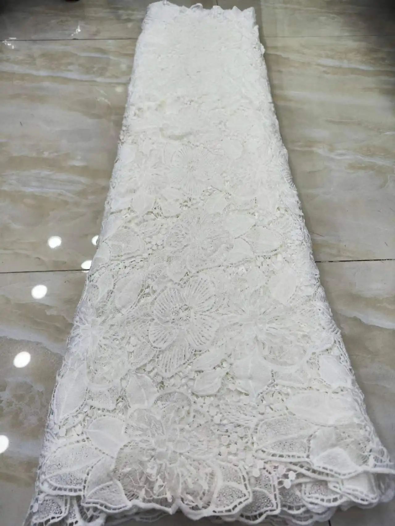 

2023 Classical White Nigerian Guipure Lace Fabric Soft Skin Friendly African Eembroidery Cord Fabric For Party Dress LJFT2321