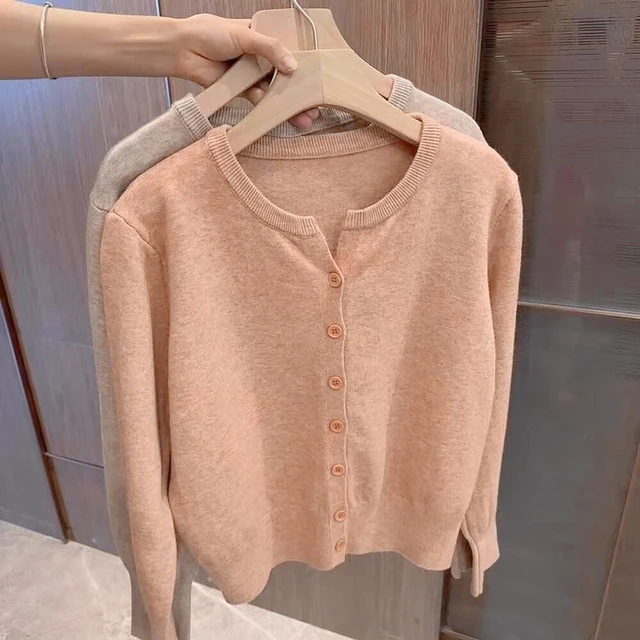 2026 New Fashion Women's Fleece Knit Loose Short Cashmere Sweater Round Neck Warm Korean Sle Casual Female Sweater Top Cloting