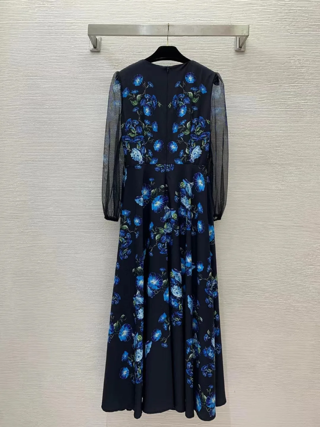 

Новинка лета 2024, женское длинное платье с принтом, закрывающее талию, с длинными рукавами