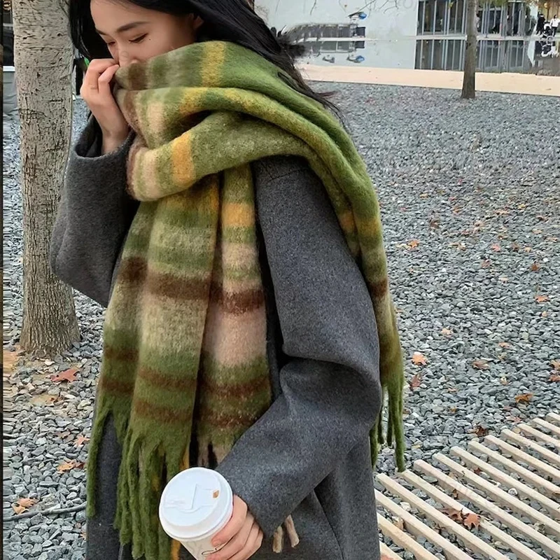 Winter Warm Plaid Fringe Schal Frauen Vintage Verdicken Farbe Schal Paar Ins Koreanische Veet Marke Schals Herbst Im Freien_voghion.com