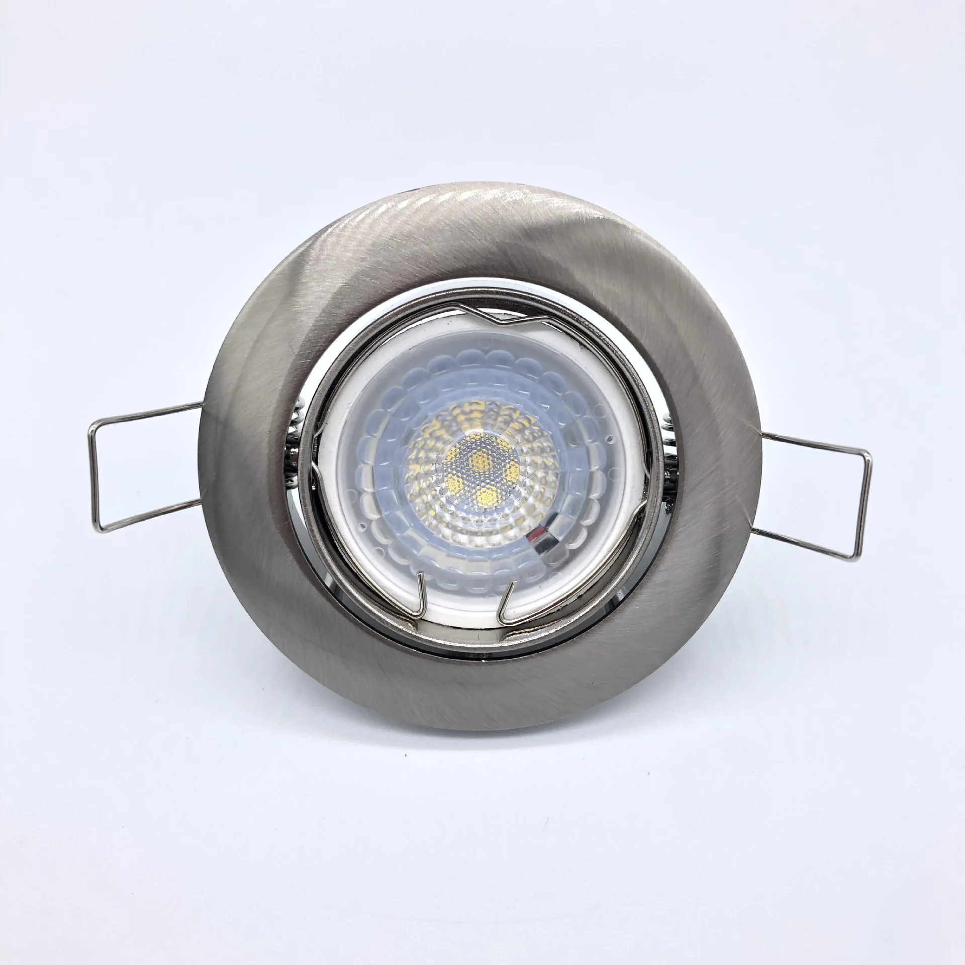 Description Picture 6 of itemFactory  Hot Sales WH CH SN Steel Round Square GU10 Spotlight Housing Iron MR16 Downlight Fixture  Frame