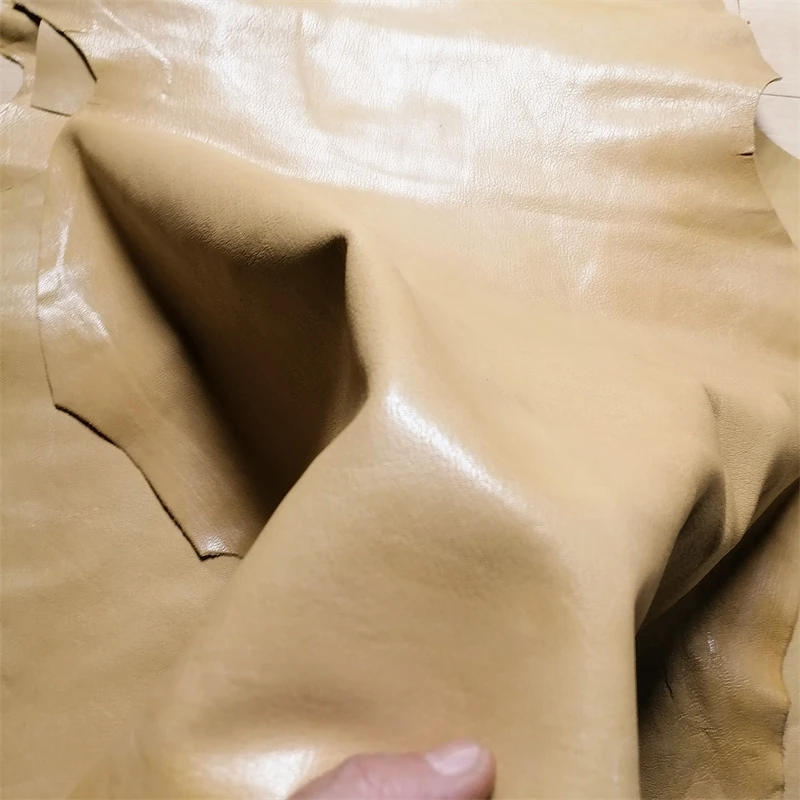 생강 혼합 양 가죽, 1mm 첫 번째 레이어 가죽 진짜 가죽 원단. 바이커 착용용 수제 DIY 가방. 전체 양가죽