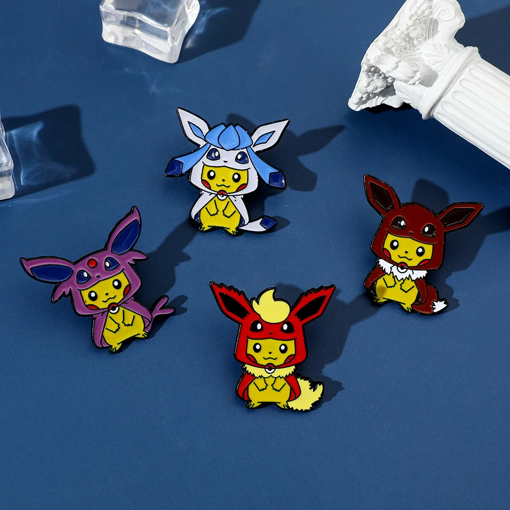 Pokémon Giant Pins: Eevee Oversize Pin