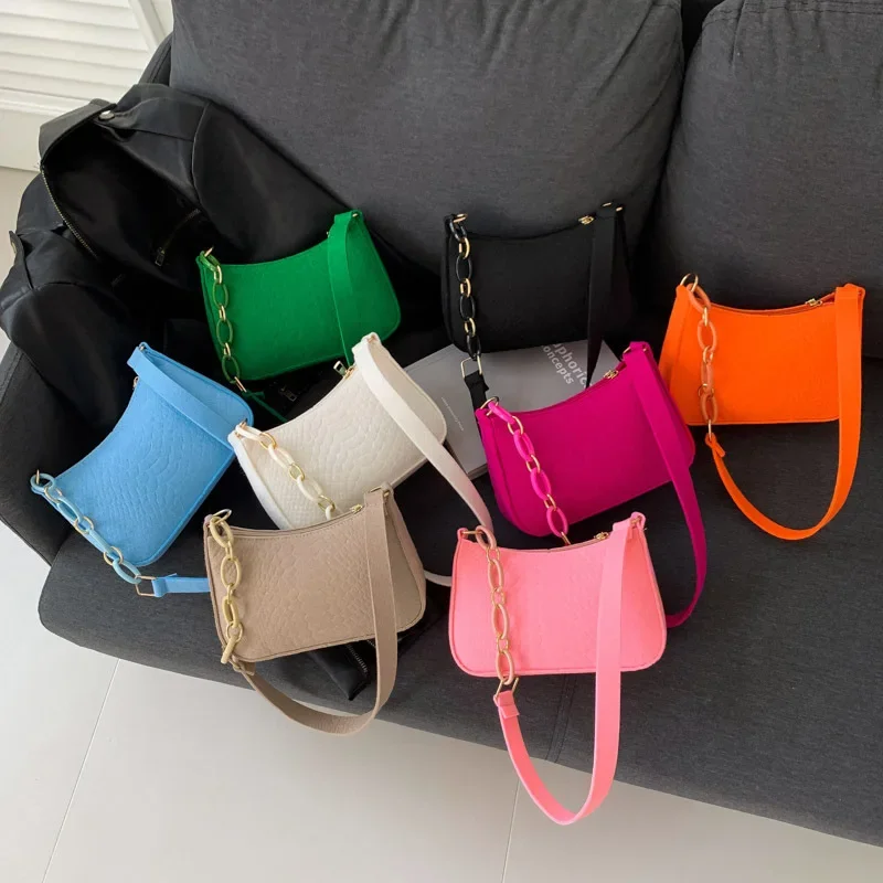 Autumn New Fashion Trend Simple Shoulder Bag Casual Crossbody Bag Retro Underarm Design Advanced Texture Armpit Handbags