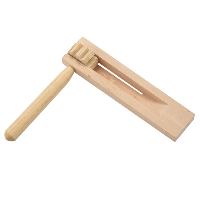 Wooden Spinning Ratchet Noise Maker Grogger Traditional Matraca for Parties Sports Events and Celebrations 2