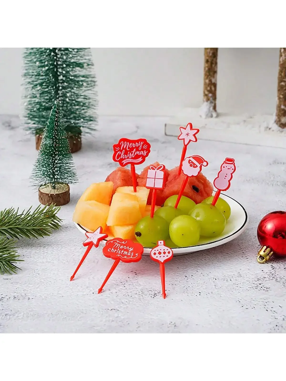 8PC-SMerry Christmas Animal Fruit Fork Food Grade Mini Cartoon  Cake Fruit Toothpick Bento Lunch Bento Party Decoration