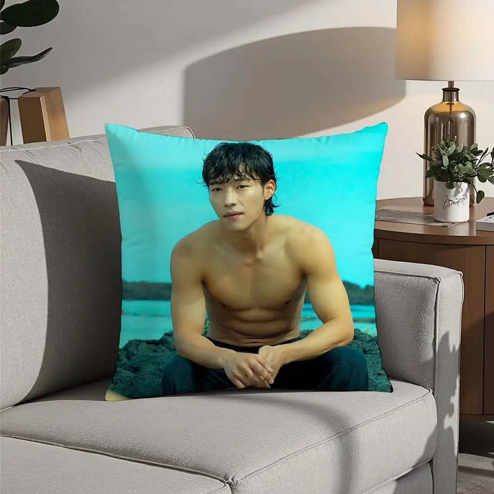 Woo Do H-Hwan Pillow Case 3D Print Polyester Fiber 40*40cm Home Sofa Throw Decoration Festival Gift