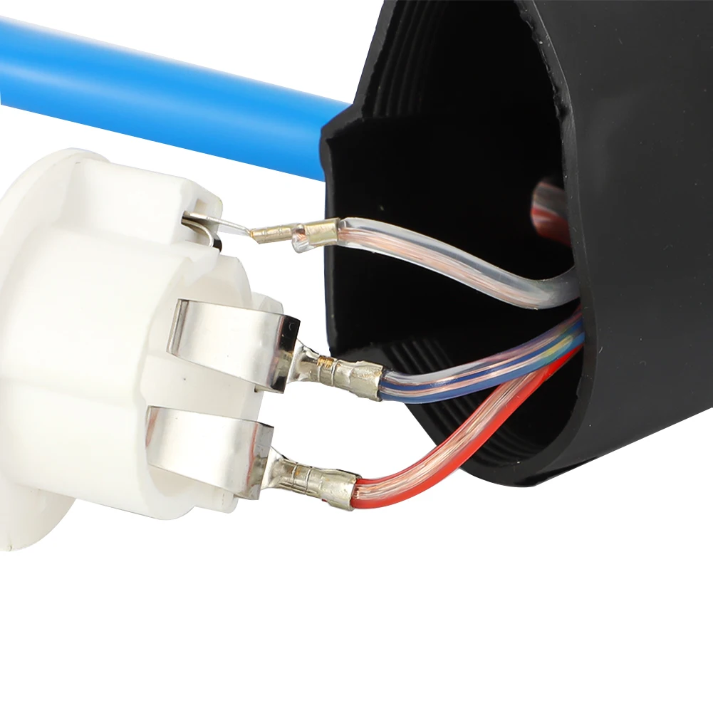 Рисунок 3 - Цоколь для фар головного света BA20D