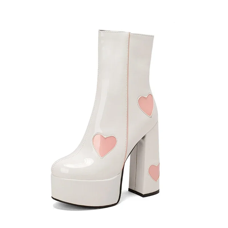

BLXQPYT 2022 High Heel Peach Heart Ankle Boots Women Round Head Color Contrast Casual Versatile Fashion Winter Warm Shoes A8