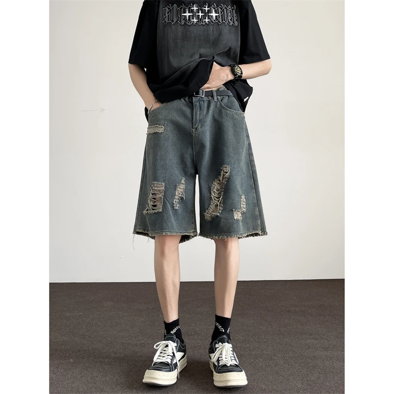 Korean Luxury Clothing Men's Summer Denim Knee Length Shorts Fashion Designer Ripped Hole Cowboy Korean Short Pants A45