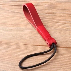 Elegant Genuine Leather Keychain Lanyard with Cowhide Weave - Stylish Key Holder and Gift Accessory (Red)