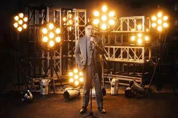 Рисунок 5 - Декор Бар DJ клуб сцены DMX 7*100W