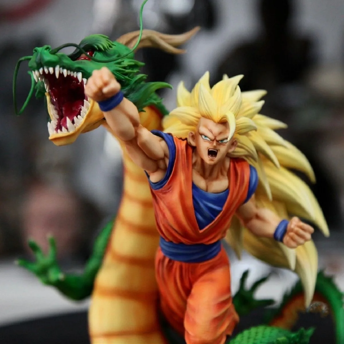 

Anime Dragon Ball Z Dragon Fist Explosion Who Will Do It If Does Not Do Super Saiyan 3 Son Goku Action Figure Room Ornament Toy