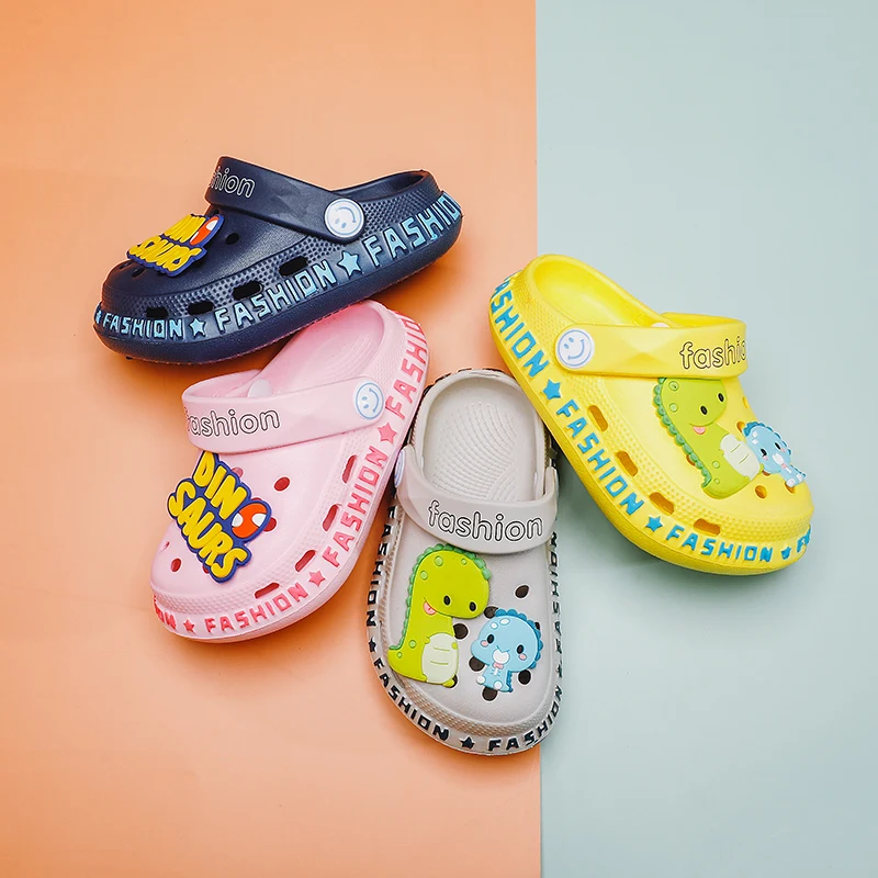 

Boys And Girls Cartoon Garden Sandals Children's Outdoor Beach Wading Shoes Indoor Plippers Size 13cm-19cm