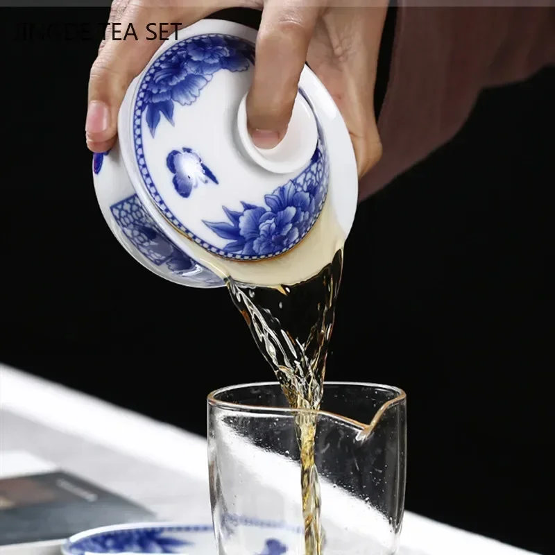Tea Set Jingdezhen White Porcelain Gaiwan Tea Cup Blue and White Porcelain Tea Maker Ceramic Handpainted Bowl Set Supplies
