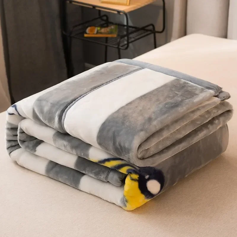 Thick winter blankets for sofas, winter thick premium plush flannel coral velvet blankets for warmth protection 4