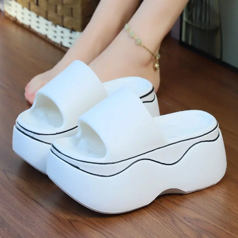 2024 New 7.5 cm high heeled slipper women summer thick platform slides woman chunky beach clogs shoes girls party dress sandal