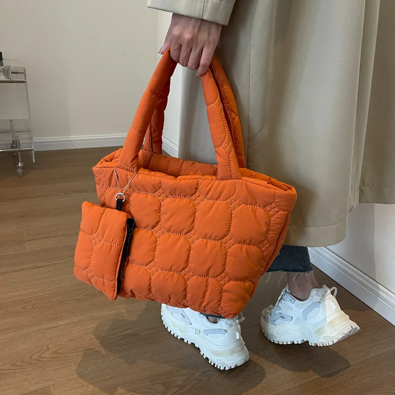 [Sehr] Satin Padded Shopper Bag ★大人気★ Amazon.com: Large Puffer Tote Bag, Trendy Luxury Chic