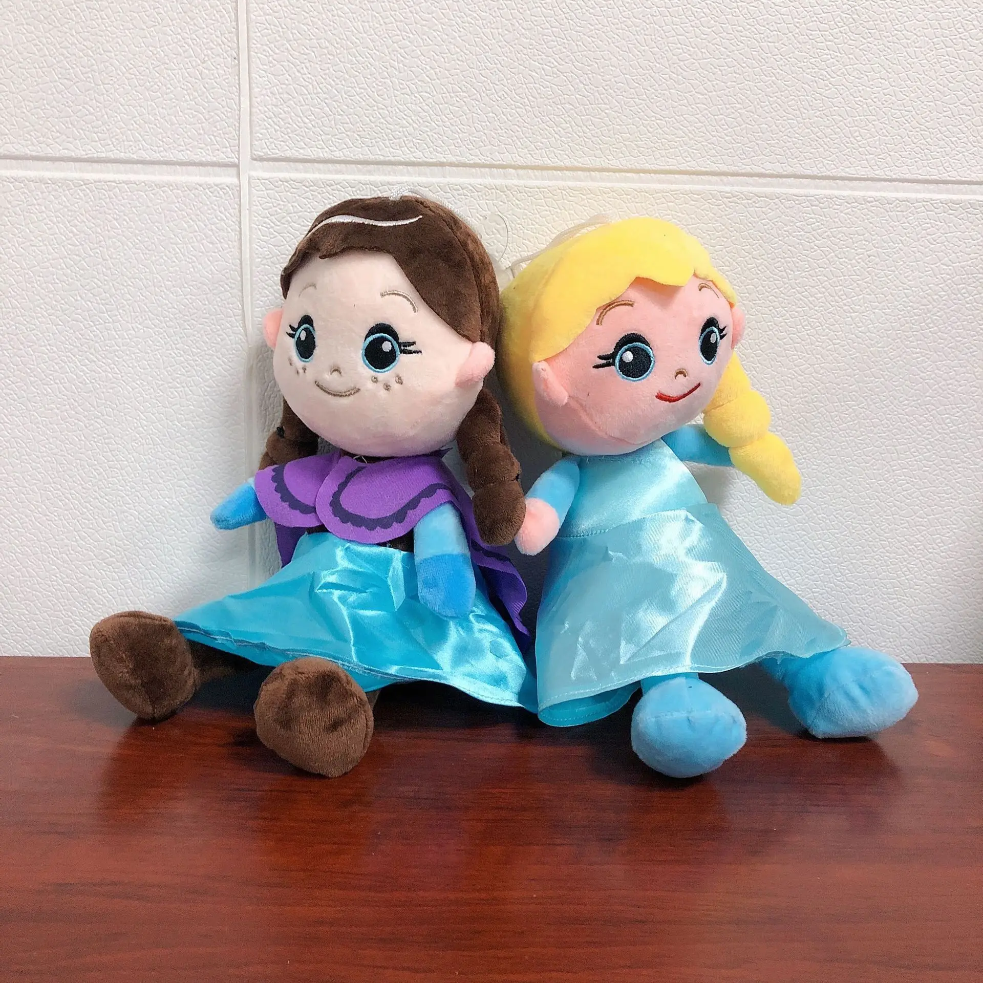 Poupée peluche Kristoff DISNEY STORE La Reine des Neiges Frozen 52