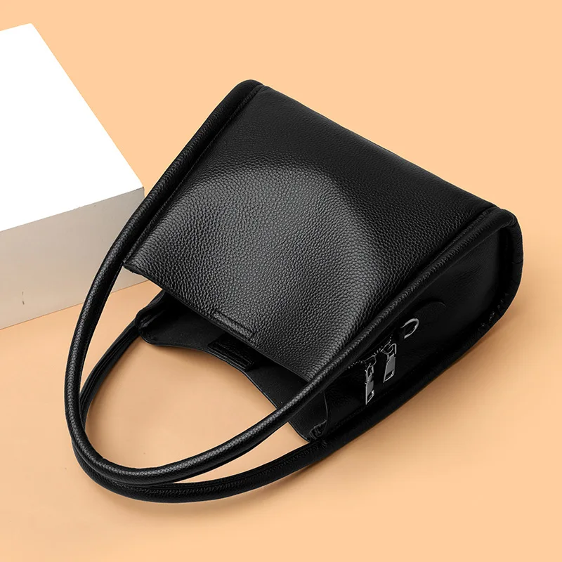 FOXER Women's Handbag Genuine Leather Tote Bag 2026 Spring Summer Casual Shoulder Bag Large Capacity Commute Travel All-match 2