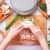 NEW High-end Rice Paper Wrappers Spring Roll Water Bow Vietnamese Pie Crust BoxRice Paper Water Holder Creative Kitchen Tools 3
